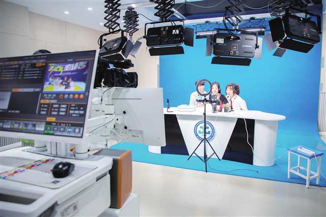 鍛造巴渝智匠，助力中國智造——電子商務(wù)信息咨詢的賦能之道